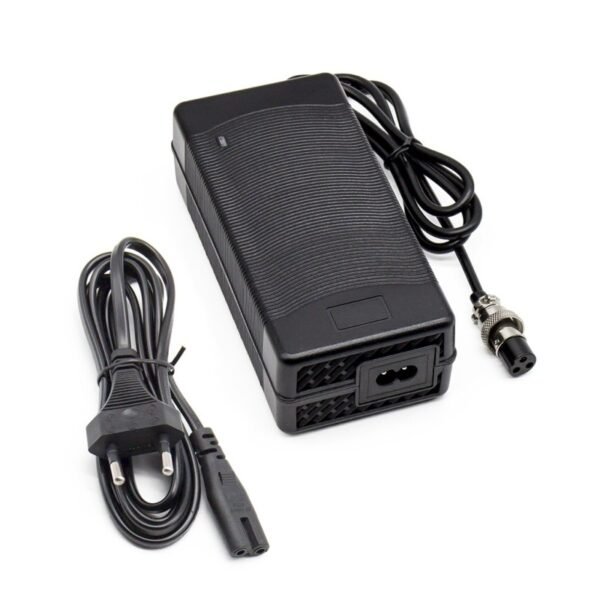 Cargador Premium 48V con Ventilador (salida 54,6V) 3A conector Gx16 - Imagen 3